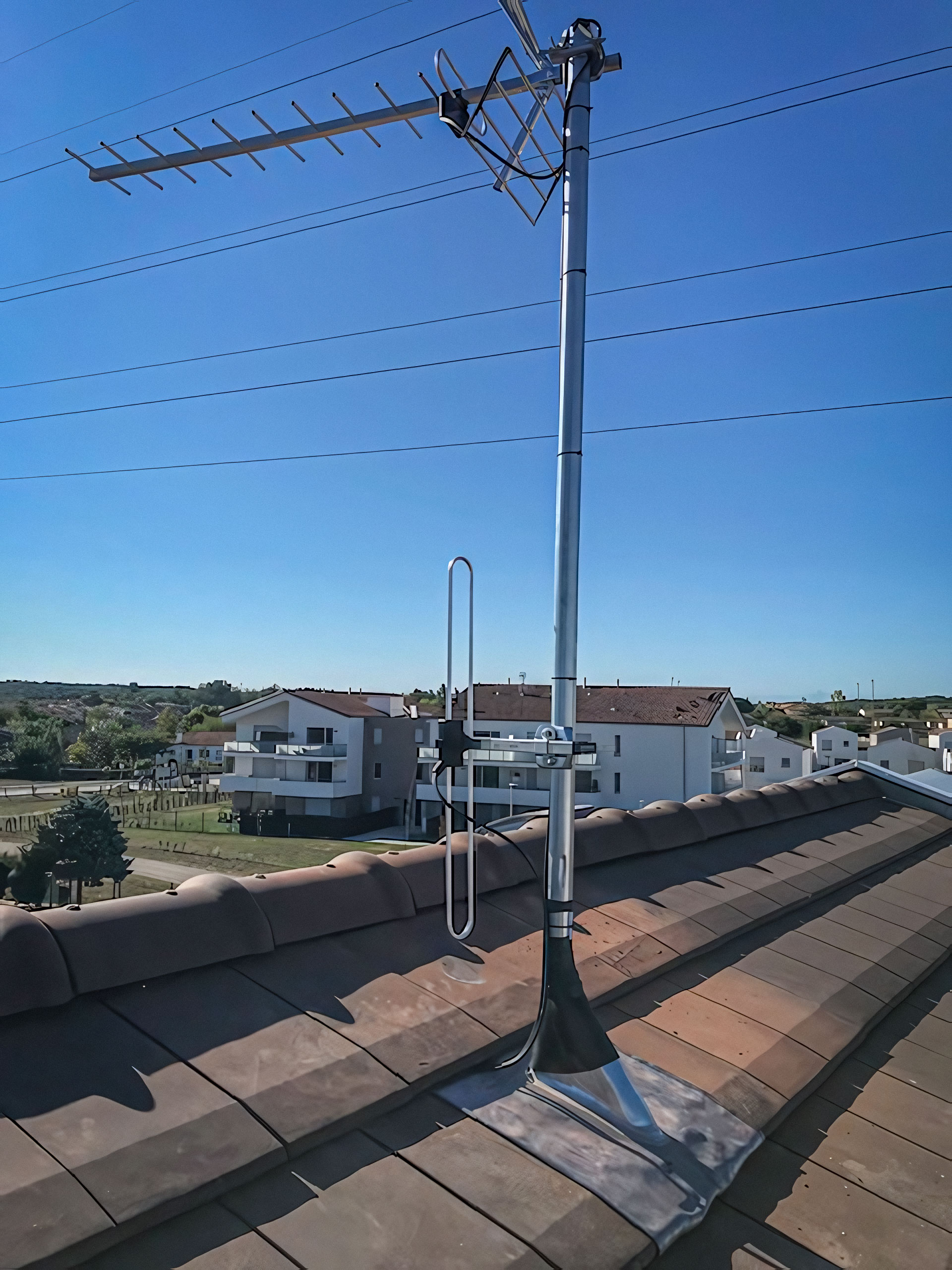 Antenne-et-parabole-2